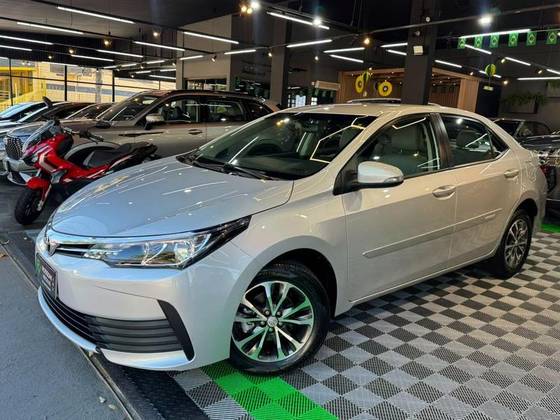 TOYOTA COROLLA 1.8 GLI 16V FLEX 4P AUTOMÁTICO TOYOTA COROLLA 1.8 GLI 16V FLEX 4P AUTOMÁTICO